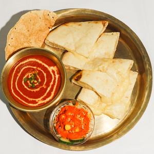 チーズナン Cheese Naan Bread