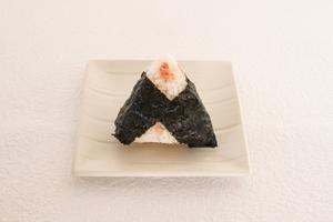 うどん食堂太鼓亭 鮭むすび(1ヶ)