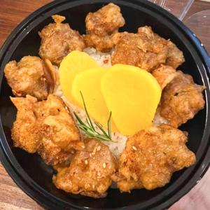 唐揚げ丼
