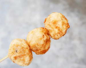 イカ団子串二本入り Two squid dumpling skewers