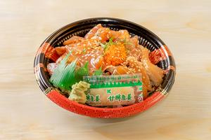 早鈴名物！漁師の漬け丼