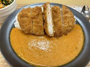 カツカレー( Katsu Curry)