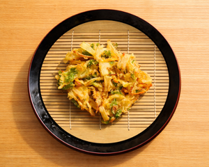 かき揚げ天 (1個) Mixed Tempura (1 piece)