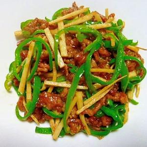 青椒肉絲(豚)