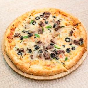 ビーフシュプリームピザ Beef pizza
