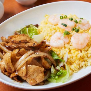 エビ炒飯＆中華風しょうが焼き Shrimp Fried Rice ＆ Pork with Ginger