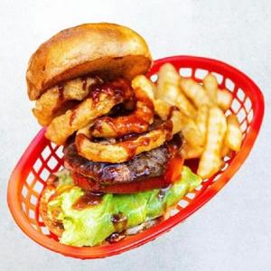 オニオンリングバーガー