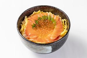 サーモンいくらちらし