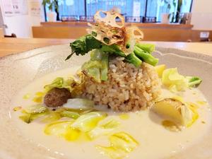 旬野菜のポタージュカレーライス