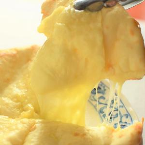 チーズナン Cheese Naan