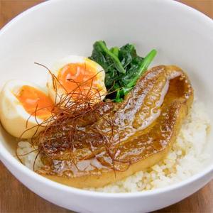 魯肉飯 ルーローハン