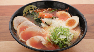 スペシャルトマトラーメン