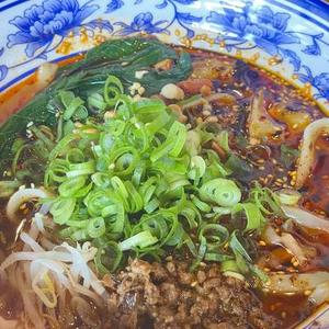 酸辣湯刀削麺