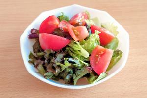 トマトサラダ/Tomato Salad