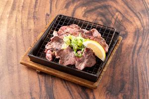 訳あり牛タン網焼き