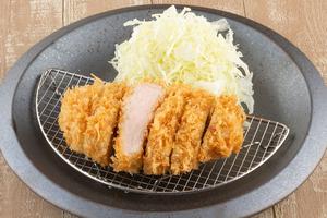 熟成ロースかつ弁当