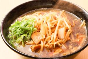 焦がしにんにく醤油らーめん