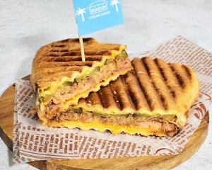セルドサンド(プルドポーク)CUBAN SANDWICH cerdo！