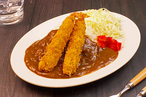 【贅沢に2本】エビフライカレー