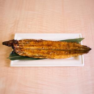 うなぎ白の雅(白焼き・1尾)