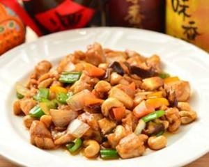 鶏肉のカシューナツ炒め