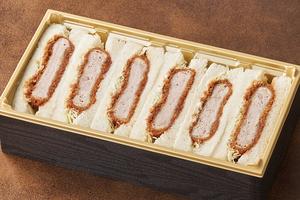 キャベツ入りヒレかつサンド