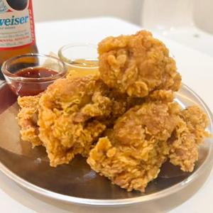 クリスピーチキン3P (ヤンニョムチキンソース付)