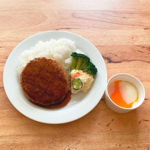 【ライスセット】とろーり温玉のハンバーグHamburger steak with hot egg and rice set