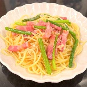 にんにくたっぷりペペロンチーノパスタ