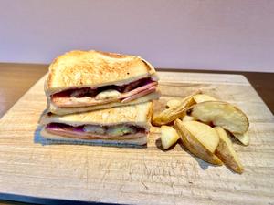 エルビスサンド ELVIS SANDWICH