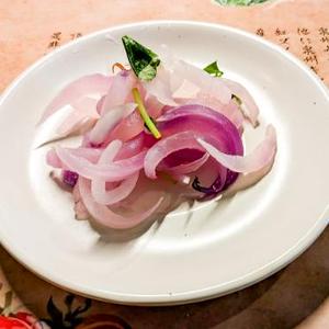 泉州赤玉ねぎのサラダ(中)