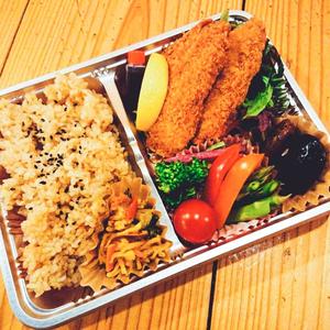 野菜たっぷりアジフライ玄米弁当