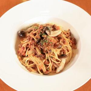 キノコのミートソースパスタ