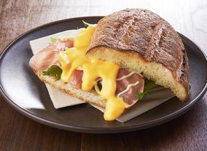 サンマルクホットサンド　ハムチーズ