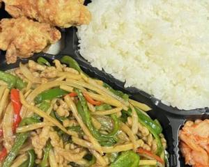 青椒肉絲弁当