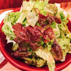 自家製ドレッシングのグリーンサラダ