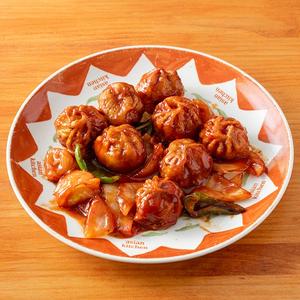 チリモモ 8p Chili Momo (8 pieces)
