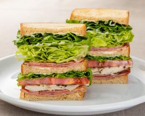 【当店人気No.2!】クラブハウスサンド Clubhouse Sandwich