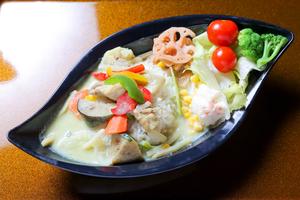 グリーンカレー定食(サラダ、ご飯付)