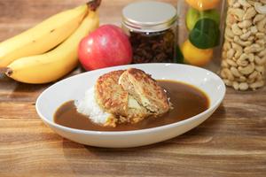 チーズINハンバーグカレー