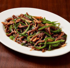青椒肉絲(チンジャオロース) Green Pepper Steak