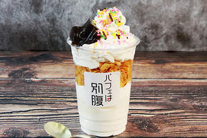 ざくっとコーヒーゼリーパフェ