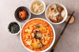 タッカンマリスープと選べる韓国美人粥セット