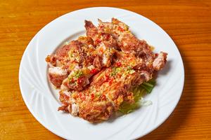 【チャイハナ特製】鶏肉香味揚げピリ辛ソース