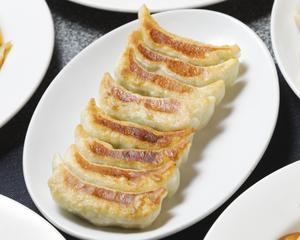 元祖餃子8個入り