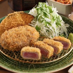 サーロインの牛カツと肉汁メンチ弁当