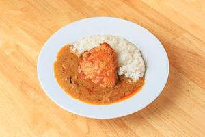 鶏白湯マサラ風チキンカレー