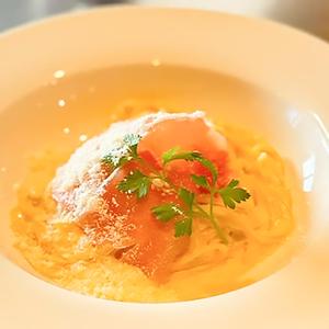 生ハムとチーズのクリームパスタ