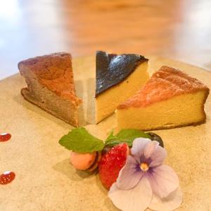 デザート盛り合わせバスクチーズケーキ＆ホワイトチョコのガトーショコラ＆ルビーチョコガトーショコラ