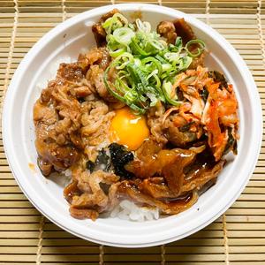 鉄板！牛カルビ丼